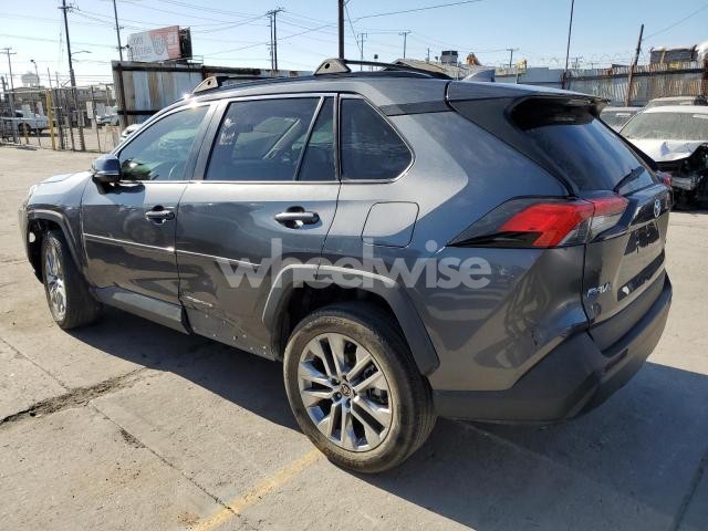 Photo 4 of 2021 TOYOTA RAV4 XLE PREMIUM (VIN 2T3C1RFVXMC108503)