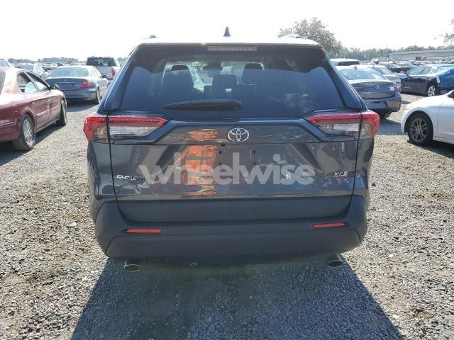 2022 TOYOTA RAV4 XLE PREMIUM (VIN 2T3C1RFVXNC198804) main photo