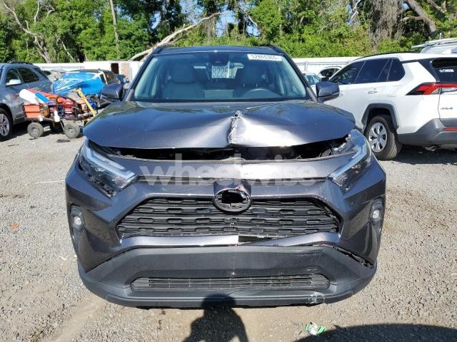 Photo 6 of 2022 TOYOTA RAV4 XLE PREMIUM (VIN 2T3C1RFVXNC198804)