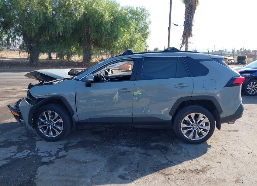 Photo 14 of 2023 Toyota Rav4 XLE PREMIUM (VIN 2T3C1RFVXPW268092)