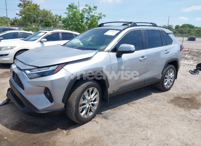 Photo 2 of 2024 Toyota Rav4 XLE PREMIUM (VIN 2T3C1RFVXRC293952)