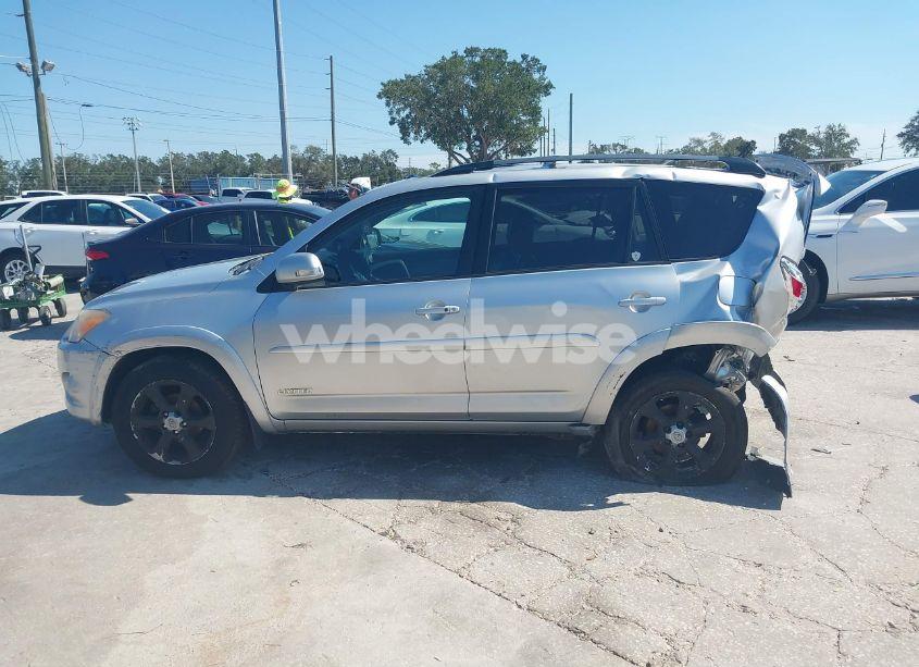 Photo 13 of 2010 Toyota Rav4 LIMITED (VIN 2T3DF4DV3AW035335)