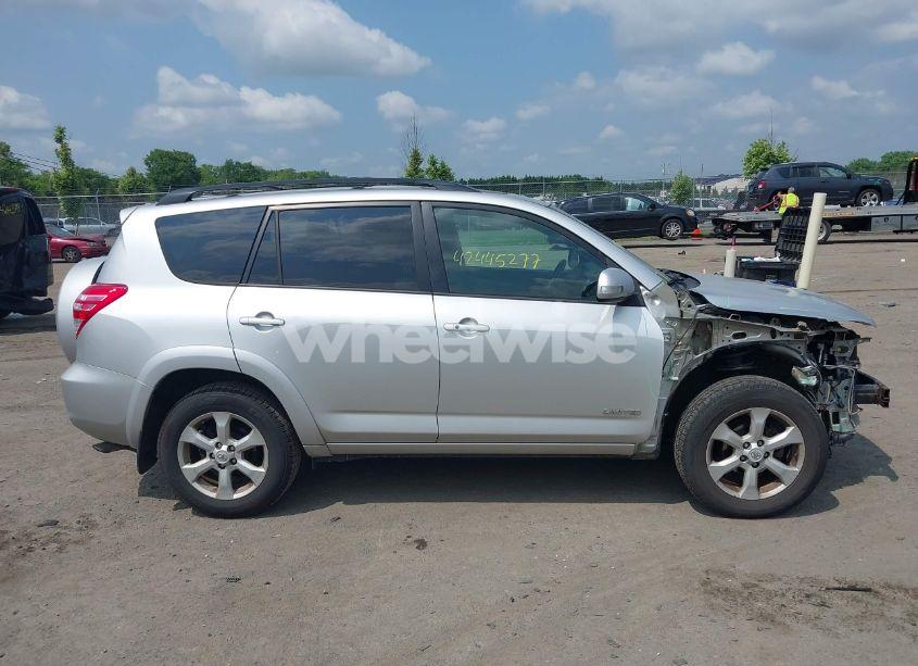 Photo 13 of 2011 Toyota Rav4 LIMITED (VIN 2T3DF4DV5BW102695)