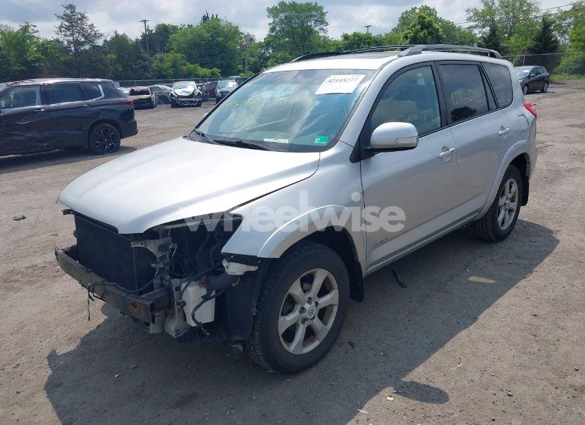 Photo 2 of 2011 Toyota Rav4 LIMITED (VIN 2T3DF4DV5BW102695)