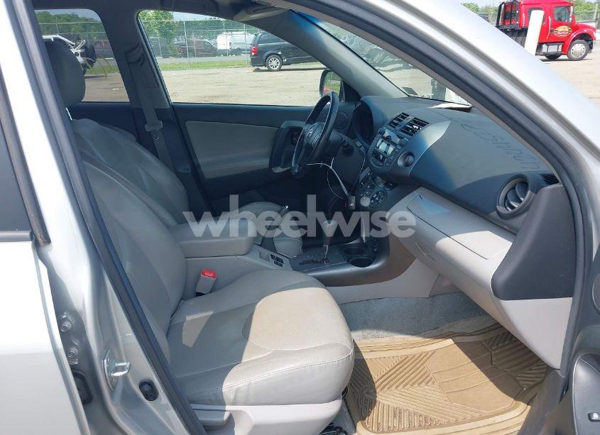 Photo 5 of 2011 Toyota Rav4 LIMITED (VIN 2T3DF4DV5BW102695)