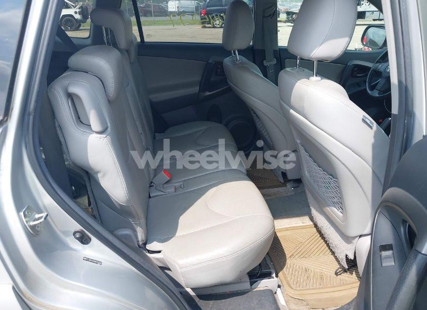 Photo 8 of 2011 Toyota Rav4 LIMITED (VIN 2T3DF4DV5BW102695)