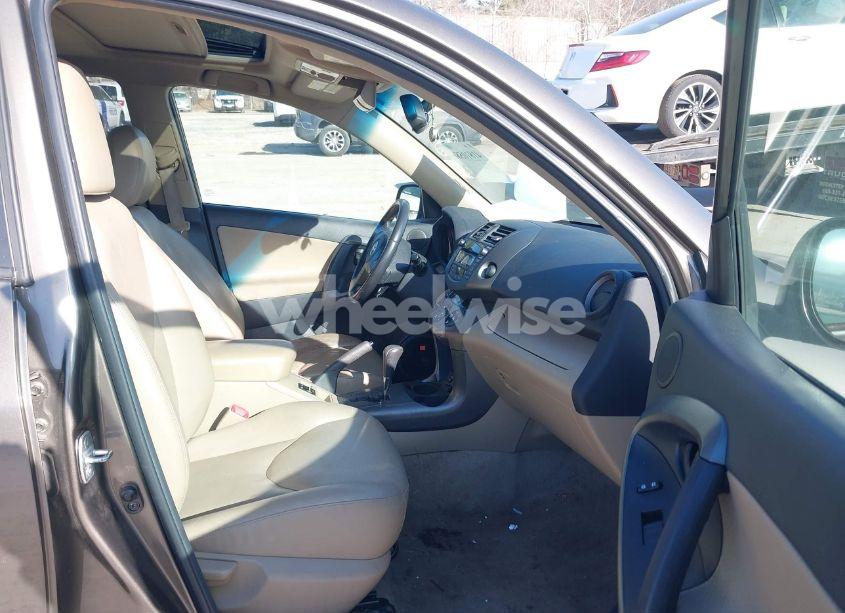 Photo 5 of 2010 Toyota Rav4 LIMITED (VIN 2T3DF4DV8AW035296)