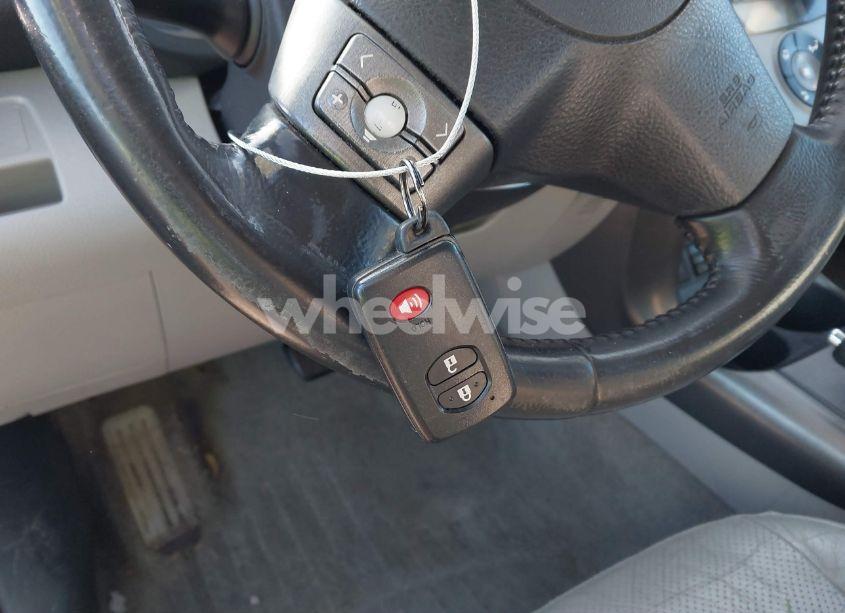 Photo 11 of 2011 Toyota Rav4 LIMITED (VIN 2T3DF4DV8BW095273)