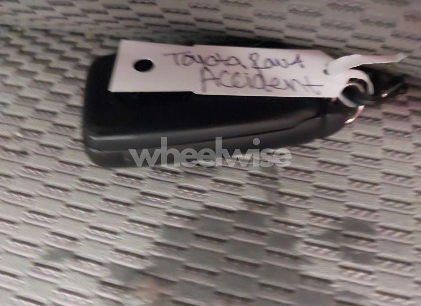 Photo 11 of 2011 Toyota Rav4 LIMITED (VIN 2T3DF4DV9BW107530)