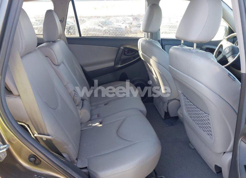 Photo 8 of 2011 Toyota Rav4 LIMITED (VIN 2T3DF4DV9BW173561)