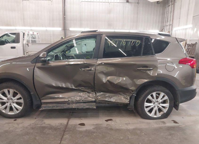 Photo 15 of 2014 Toyota Rav4 LIMITED (VIN 2T3DFREV0EW126791)