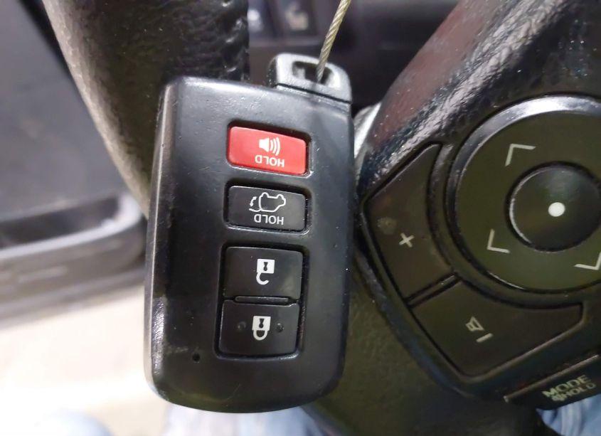 Photo 11 of 2015 Toyota Rav4 LIMITED (VIN 2T3DFREV0FW385847)