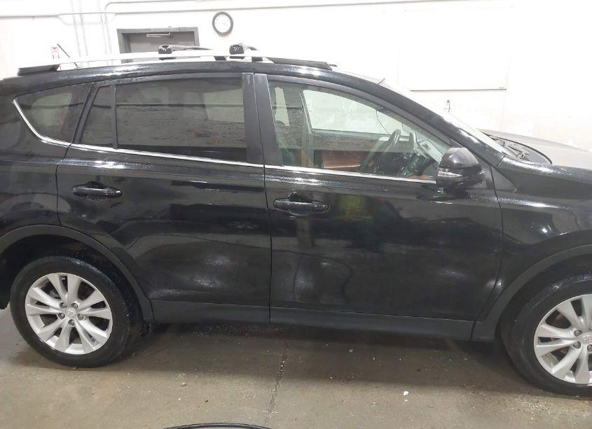 Photo 13 of 2015 Toyota Rav4 LIMITED (VIN 2T3DFREV0FW385847)