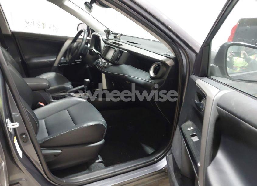 Photo 5 of 2016 Toyota Rav4 LIMITED (VIN 2T3DFREV0GW429038)