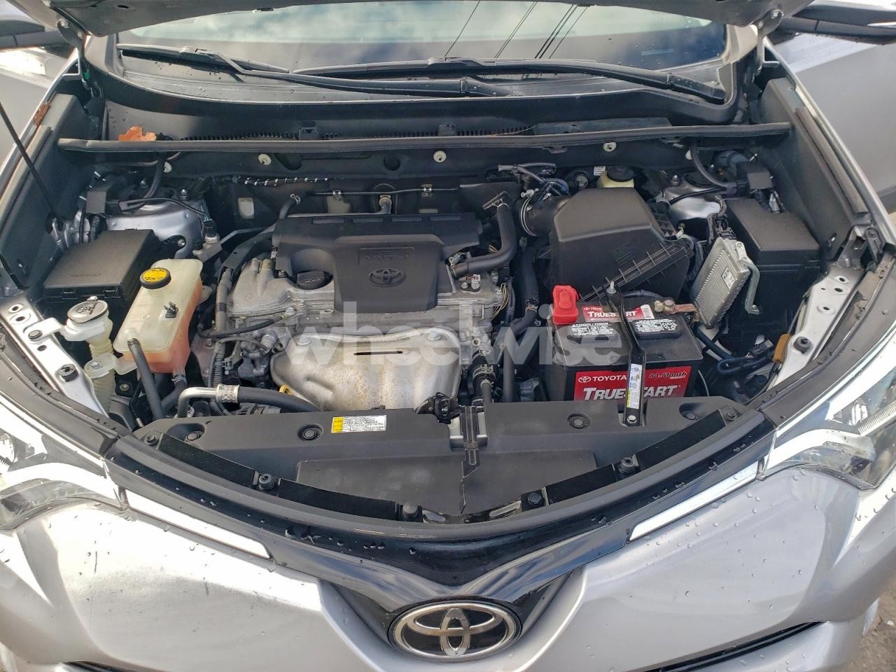 Photo 12 of 2016 TOYOTA RAV4 LIMITED (VIN 2T3DFREV1GW457219)