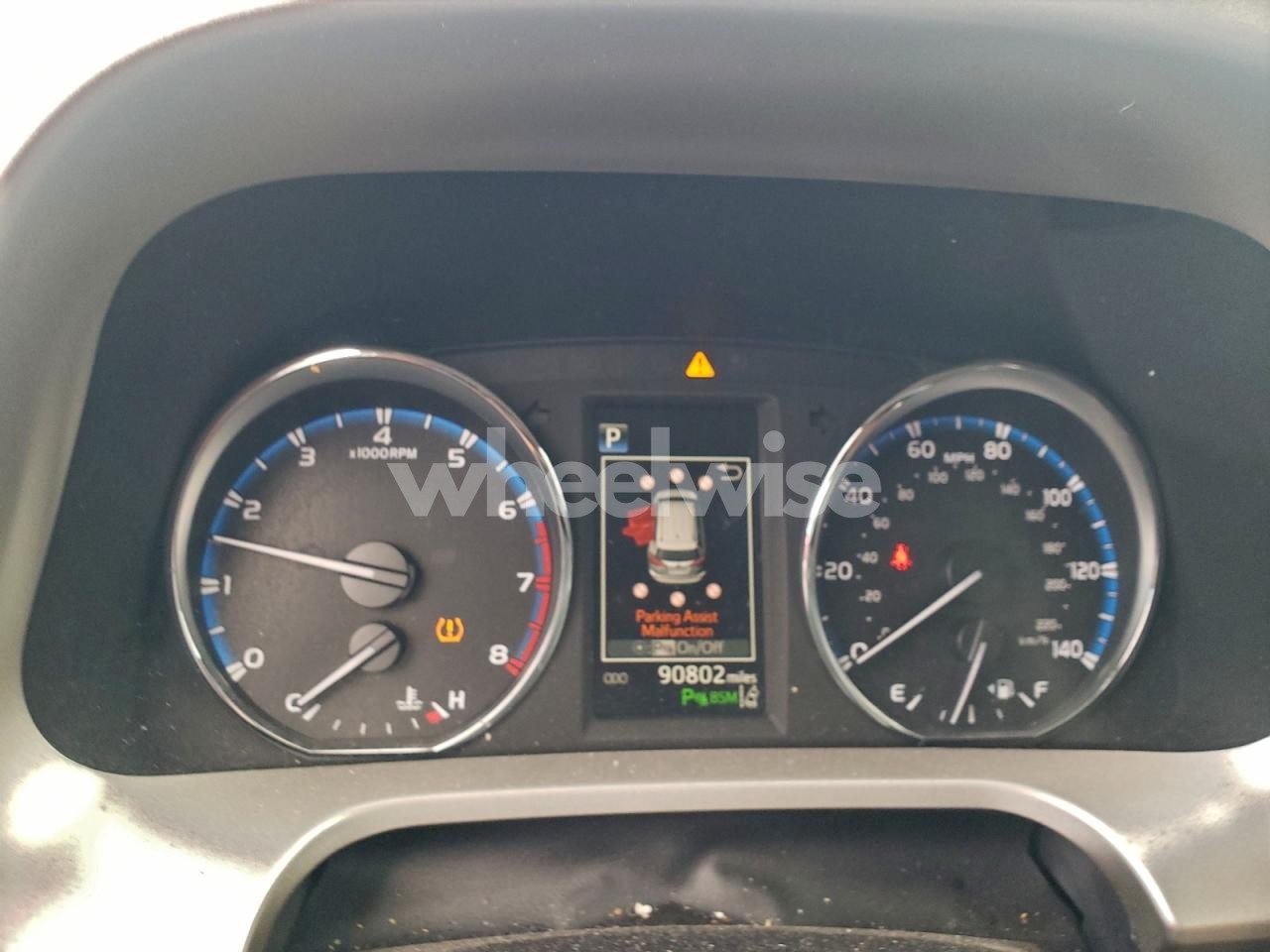 Photo 9 of 2016 TOYOTA RAV4 LIMITED (VIN 2T3DFREV1GW457219)