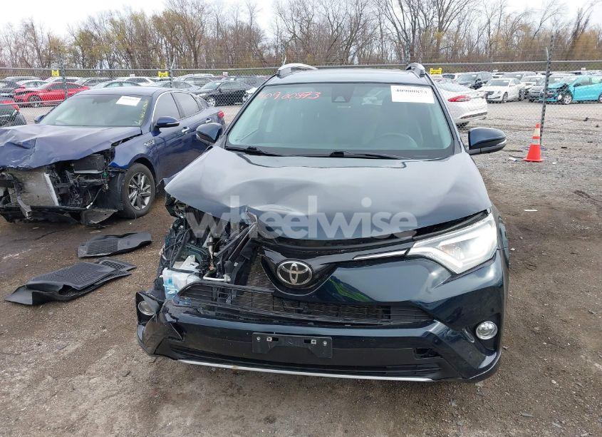 Photo 12 of 2018 Toyota Rav4 PLATINUM (VIN 2T3DFREV1JW764834)