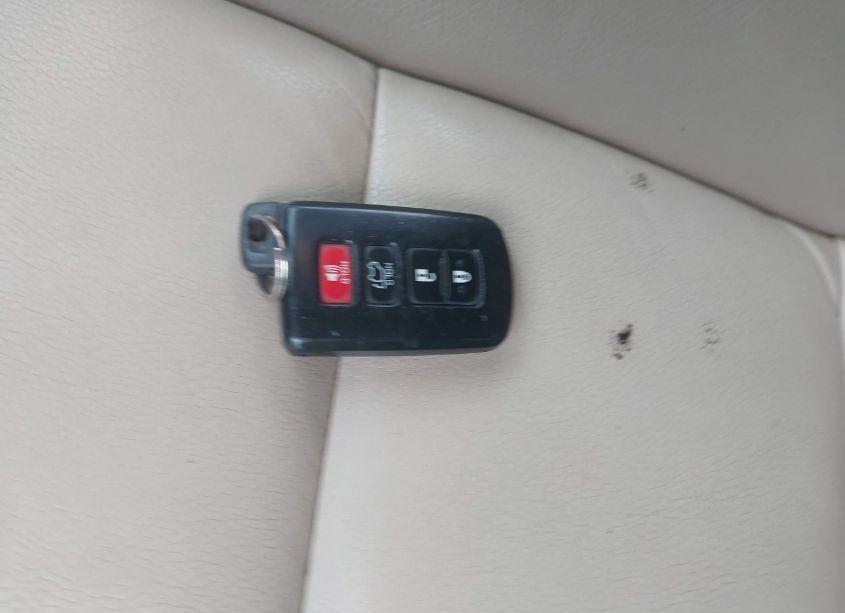 Photo 11 of 2013 Toyota Rav4 LIMITED (VIN 2T3DFREV2DW006294)