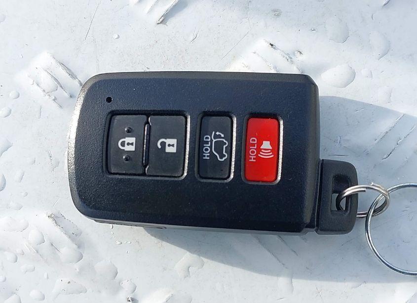 Photo 11 of 2015 Toyota Rav4 LIMITED (VIN 2T3DFREV2FW246433)