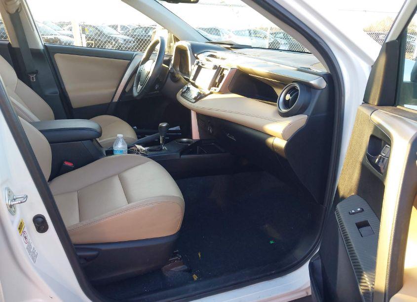 Photo 5 of 2015 Toyota Rav4 LIMITED (VIN 2T3DFREV2FW290013)