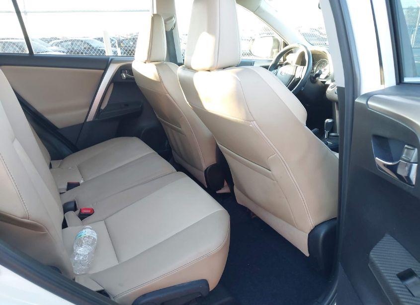 Photo 8 of 2015 Toyota Rav4 LIMITED (VIN 2T3DFREV2FW290013)