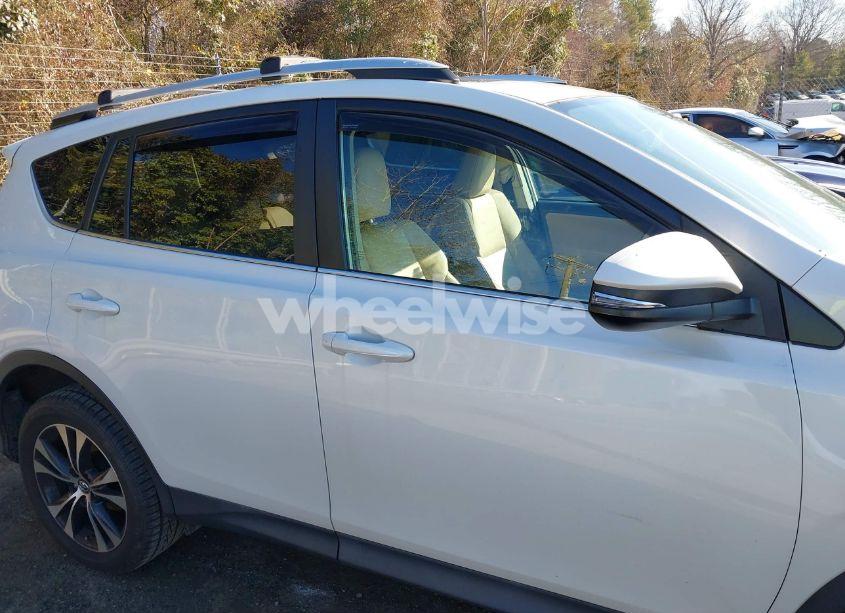 Photo 13 of 2015 Toyota Rav4 LIMITED (VIN 2T3DFREV2FW301771)