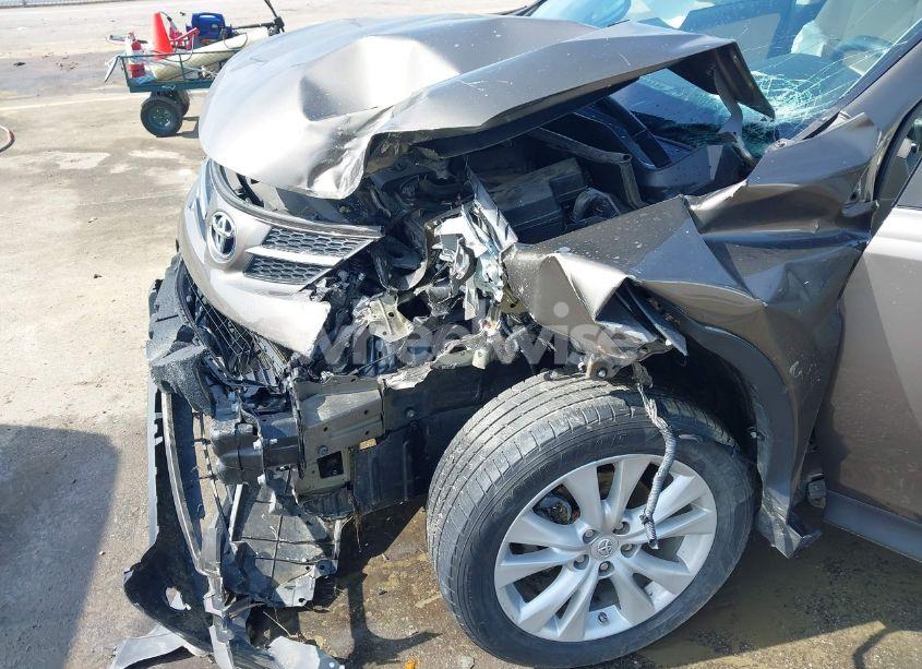 Photo 18 of 2015 Toyota Rav4 LIMITED (VIN 2T3DFREV2FW356706)