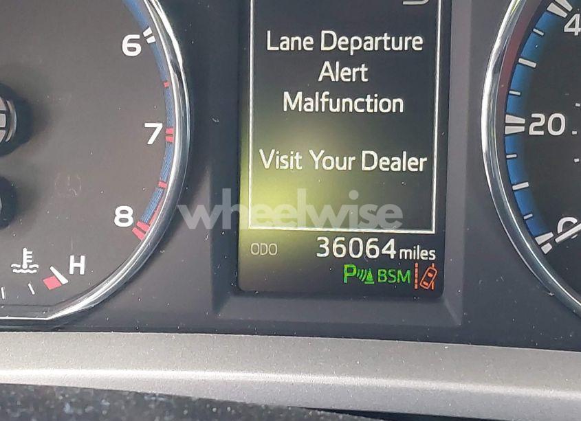 Photo 15 of 2016 Toyota Rav4 LIMITED (VIN 2T3DFREV2GW459786)