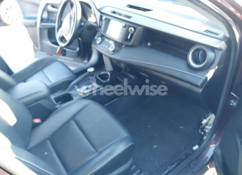 Photo 5 of 2016 Toyota Rav4 LIMITED (VIN 2T3DFREV2GW469671)