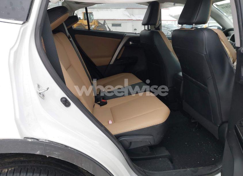 Photo 8 of 2016 Toyota Rav4 LIMITED (VIN 2T3DFREV2GW490598)