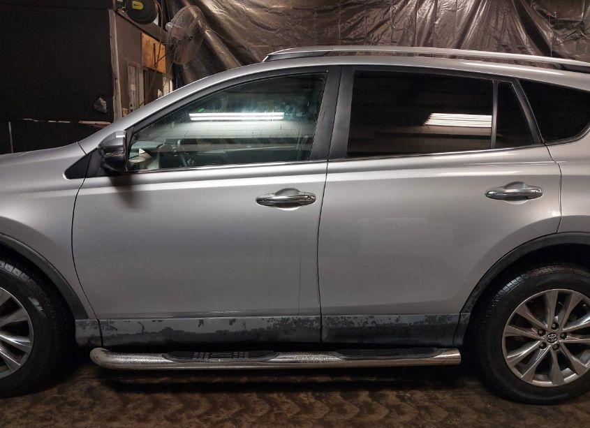 Photo 15 of 2016 Toyota Rav4 LIMITED (VIN 2T3DFREV2GW490925)