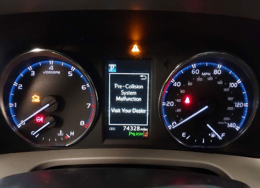 Photo 16 of 2016 Toyota Rav4 LIMITED (VIN 2T3DFREV2GW490925)