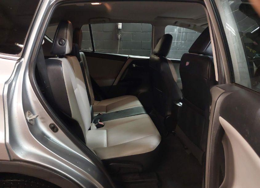 Photo 8 of 2016 Toyota Rav4 LIMITED (VIN 2T3DFREV2GW490925)