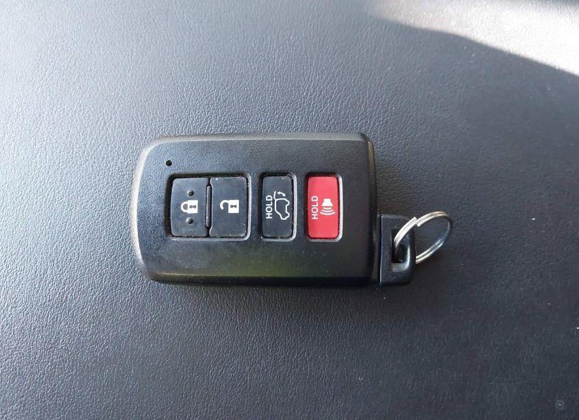 Photo 11 of 2016 Toyota Rav4 LIMITED (VIN 2T3DFREV2GW533045)