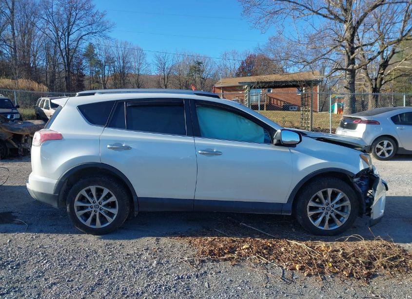Photo 14 of 2016 Toyota Rav4 LIMITED (VIN 2T3DFREV2GW533045)