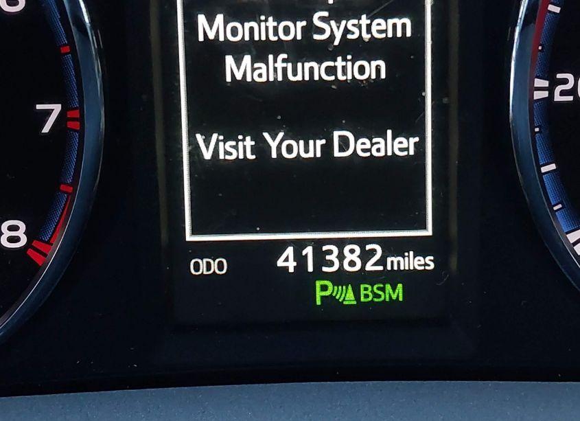 Photo 15 of 2017 Toyota Rav4 PLATINUM (VIN 2T3DFREV2HW543396)