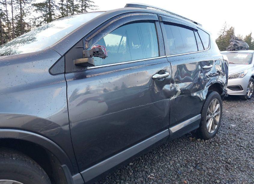 Photo 6 of 2017 Toyota Rav4 PLATINUM (VIN 2T3DFREV2HW543396)