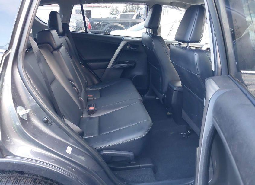 Photo 8 of 2017 Toyota Rav4 PLATINUM (VIN 2T3DFREV2HW543396)