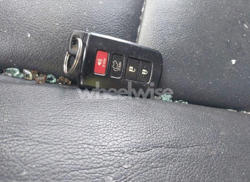 Photo 11 of 2013 Toyota Rav4 LIMITED (VIN 2T3DFREV3DW065449)