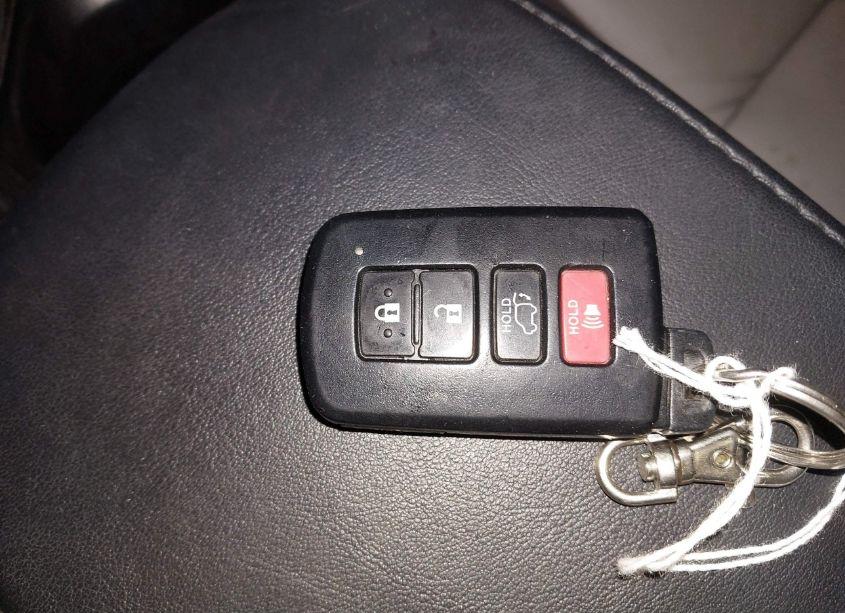 Photo 11 of 2015 Toyota Rav4 LIMITED (VIN 2T3DFREV3FW252824)