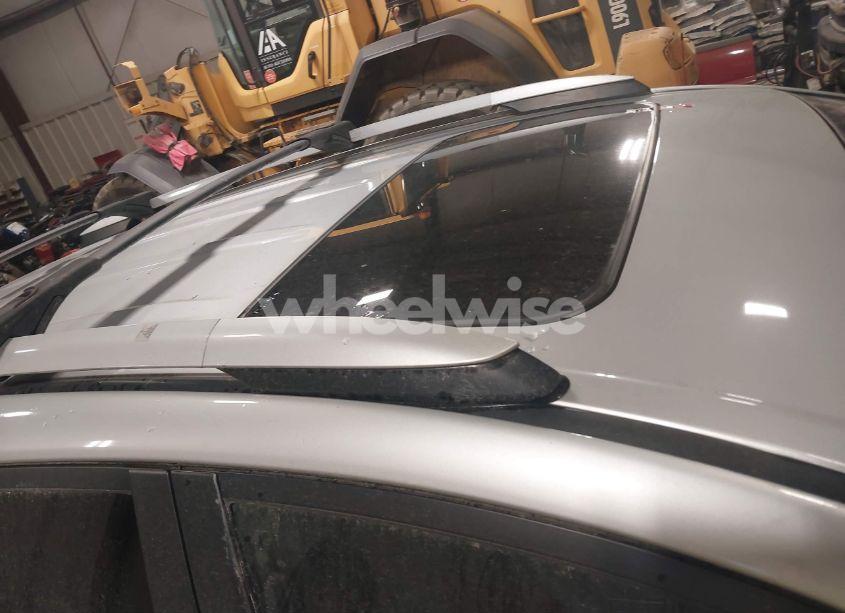 Photo 17 of 2015 Toyota Rav4 LIMITED (VIN 2T3DFREV3FW258025)