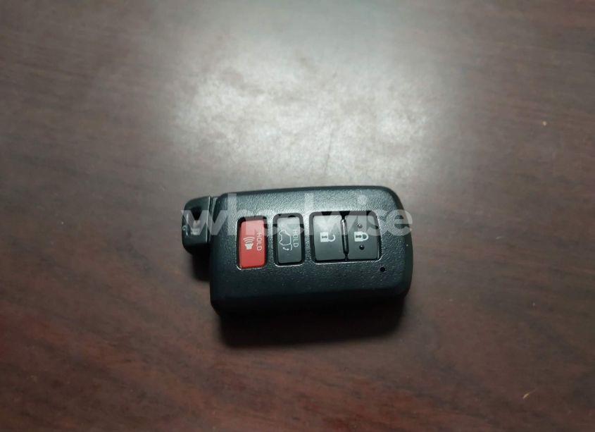 Photo 11 of 2015 Toyota Rav4 LIMITED (VIN 2T3DFREV3FW357735)