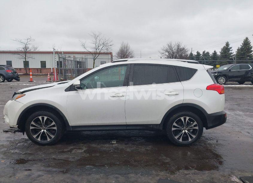 Photo 14 of 2015 Toyota Rav4 LIMITED (VIN 2T3DFREV3FW379654)