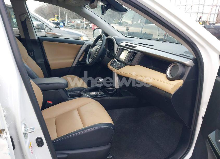 Photo 5 of 2016 Toyota Rav4 LIMITED (VIN 2T3DFREV3GW501110)