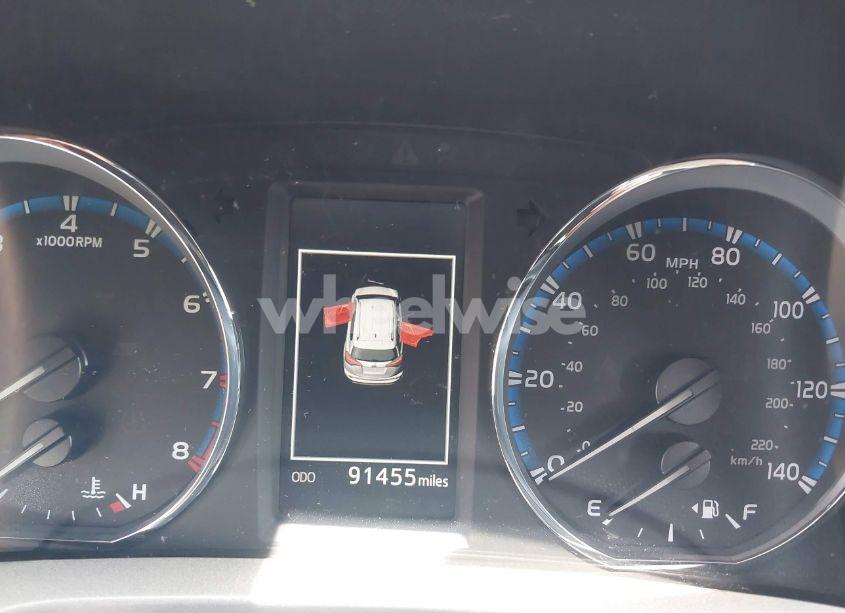 Photo 7 of 2017 Toyota Rav4 LIMITED (VIN 2T3DFREV3HW568565)