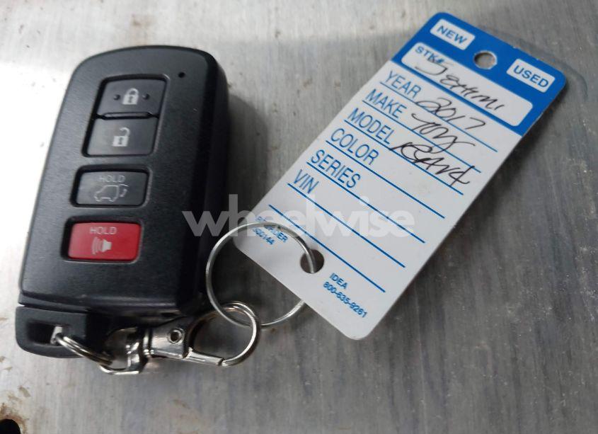 Photo 11 of 2017 Toyota Rav4 LIMITED (VIN 2T3DFREV3HW655401)