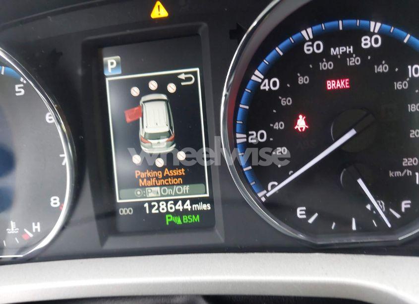 Photo 15 of 2017 Toyota Rav4 LIMITED (VIN 2T3DFREV3HW655401)