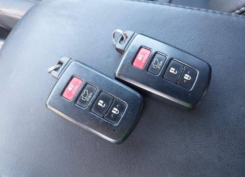 Photo 11 of 2014 Toyota Rav4 LIMITED (VIN 2T3DFREV4EW185746)