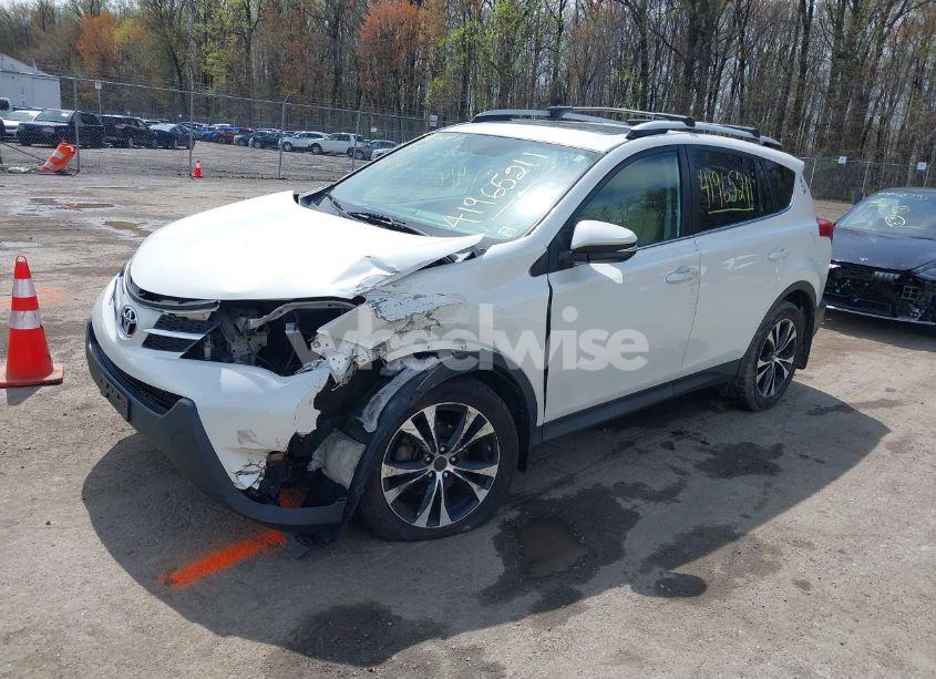 Photo 2 of 2015 Toyota Rav4 LIMITED (VIN 2T3DFREV4FW267137)