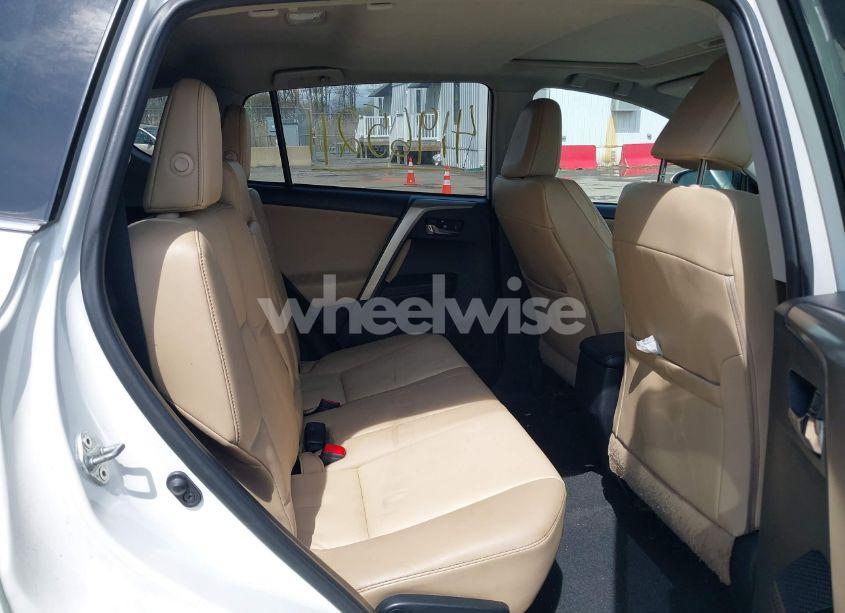 Photo 8 of 2015 Toyota Rav4 LIMITED (VIN 2T3DFREV4FW267137)